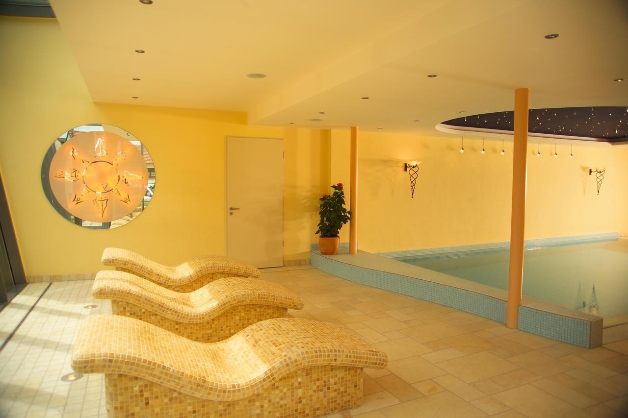 Hotel-Restaurant Hochwiesmuhle Bexbach Dış mekan fotoğraf