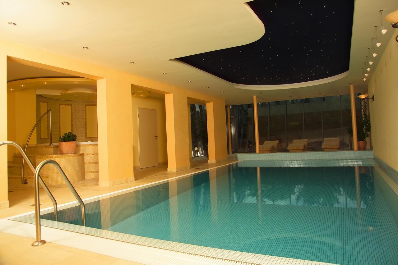 Hotel-Restaurant Hochwiesmuhle Bexbach Dış mekan fotoğraf