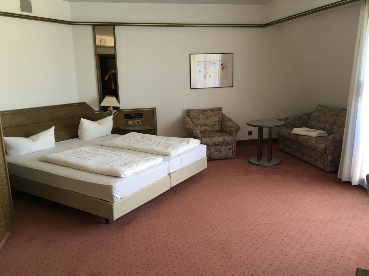 Hotel-Restaurant Hochwiesmuhle Bexbach Dış mekan fotoğraf